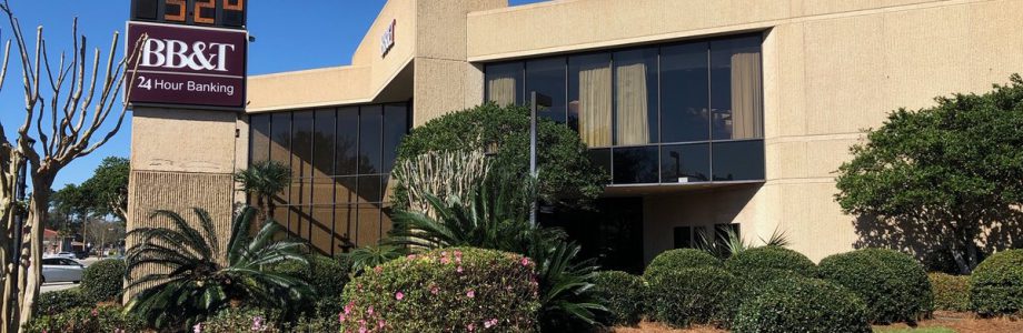 BB&T Building located at 200 West Laurel Avenue in Foley, AL.